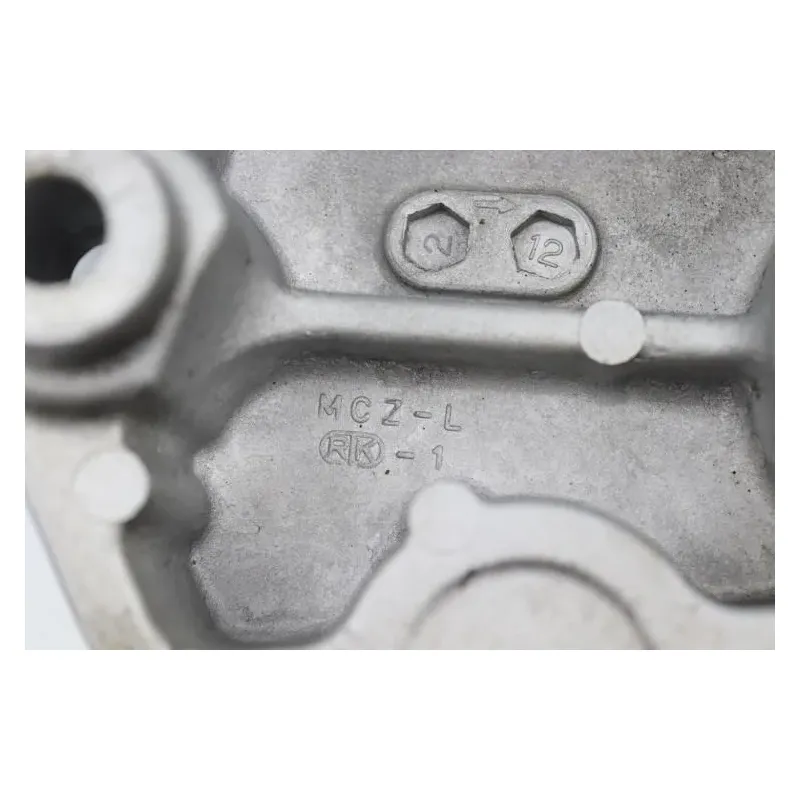Support moteur gauche HONDA CB 900 F HORNET 2002 - 2006