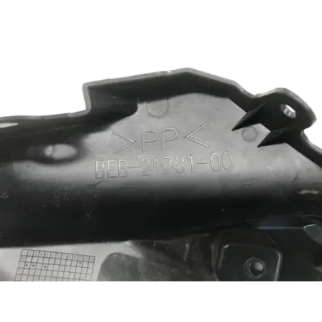 Cache carenage sous selle gauche YAMAHA YZF 700 2022-2024 R7