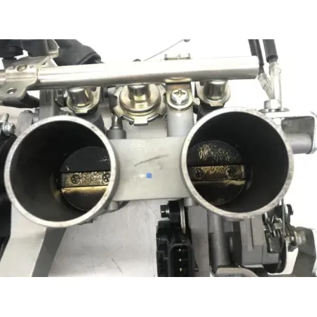 Rampe d'injection YAMAHA FJR 1300 2016-2020