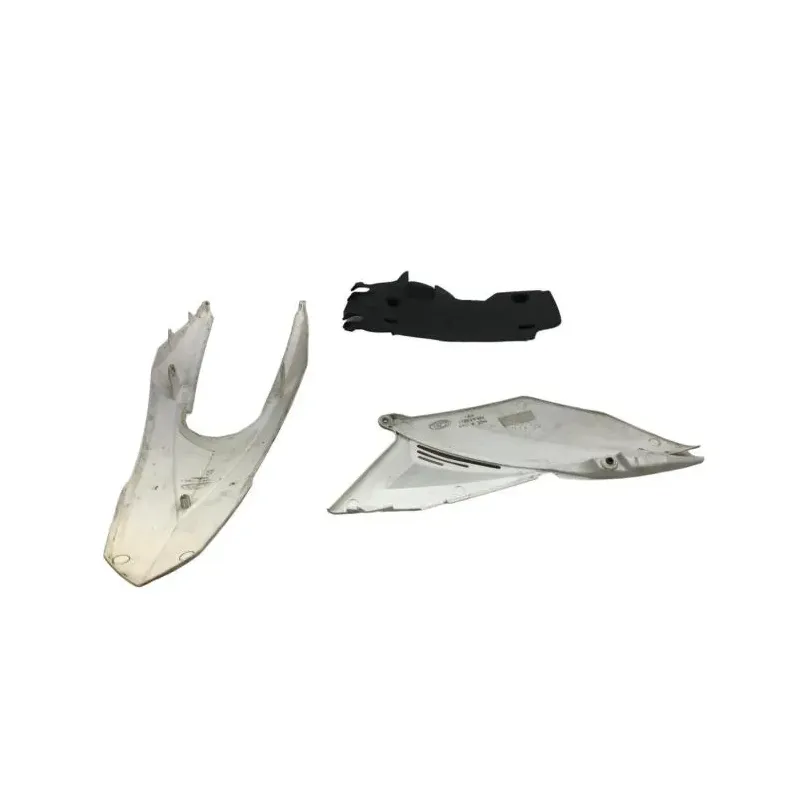 Cache carenage coque arriere BETA RR 50 2020-2023 MOTARD WHITE 2T