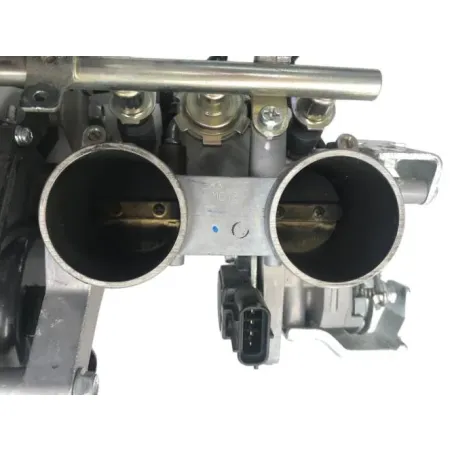 Rampe d'injection YAMAHA FJR 1300 2016-2020