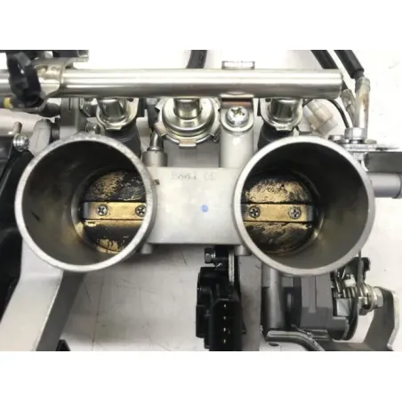 Rampe d'injection YAMAHA FJR 1300 2016-2020