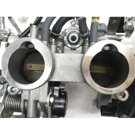 Rampe d'injection YAMAHA FJR 1300 2016-2020