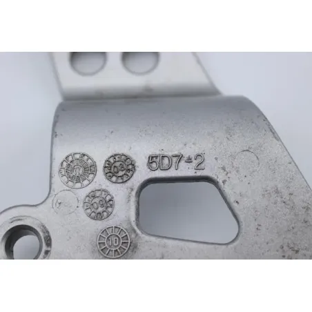Platine avant gauche YAMAHA YZF 125 R 2008 - 2013