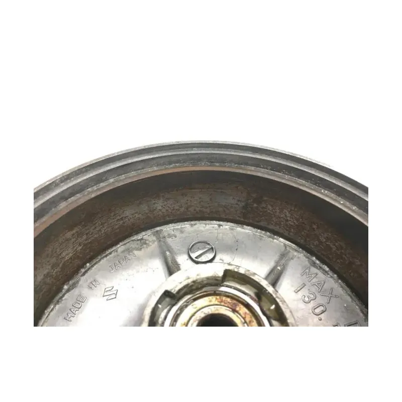 Moyeu avant SUZUKI TS 125 ER 1979-1981