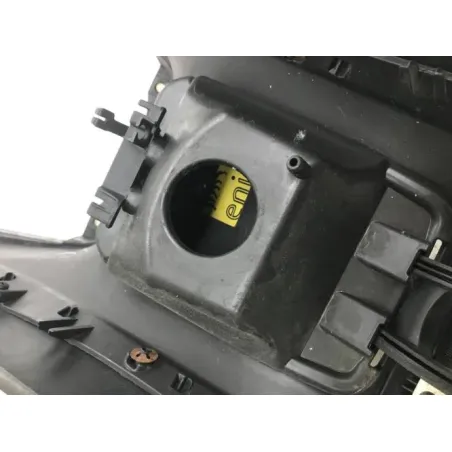 Cache carenage centrale marche pieds plancher PIAGGIO MP3 400 LT 2008-2011 IE SPORT