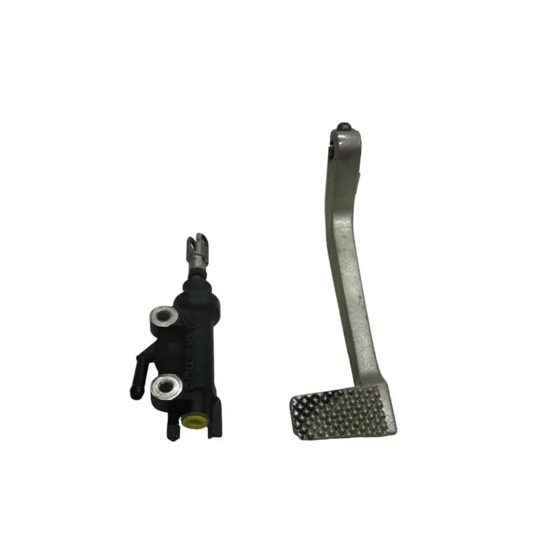 Maitre cylindre frein arriere YAMAHA TDM 900 2007-2010 ABS