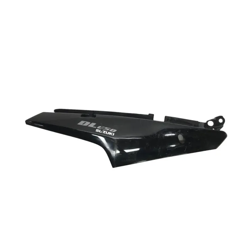 Cache carenage coque arriere droit SUZUKI DL 650 2007-2011 VSTROM