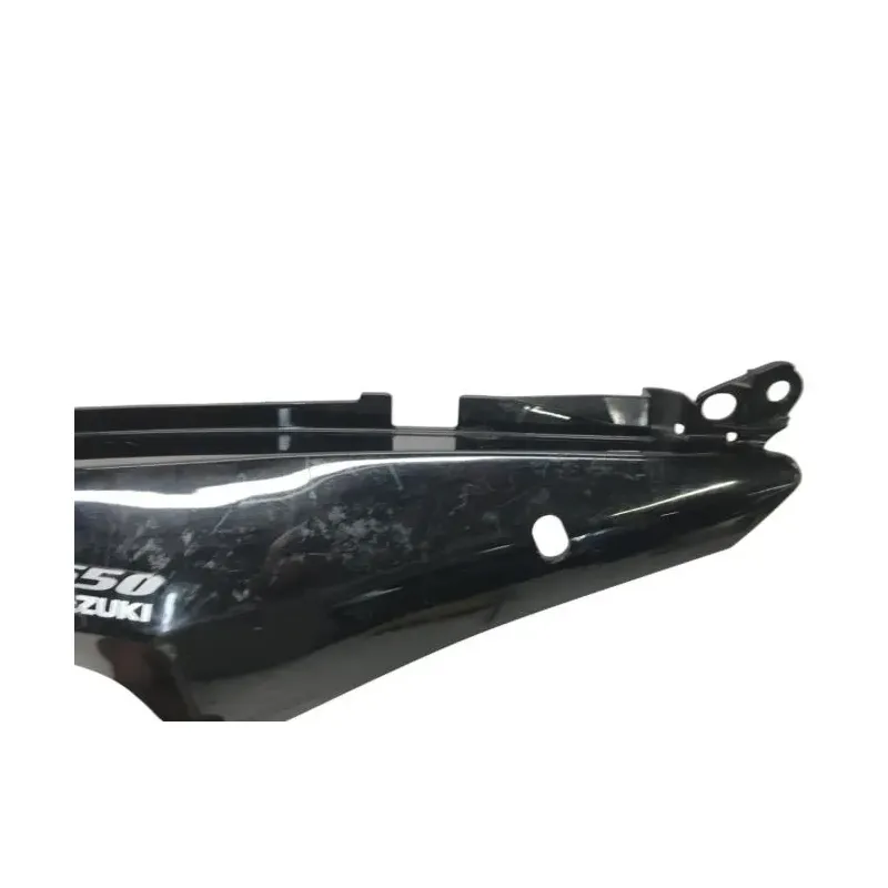 Cache carenage coque arriere droit SUZUKI DL 650 2007-2011 VSTROM