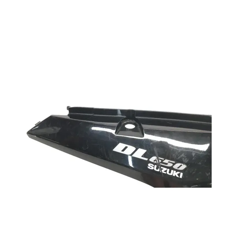 Cache carenage coque arriere droit SUZUKI DL 650 2007-2011 VSTROM