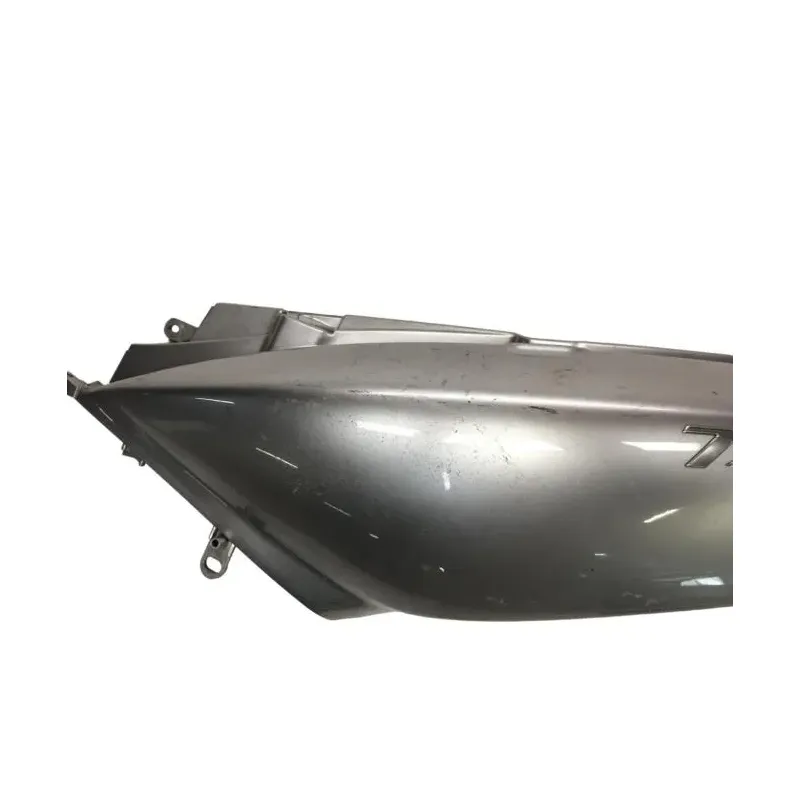 Cache carenage coque arriere gauche YAMAHA XP 500 2001-2007 TMAX