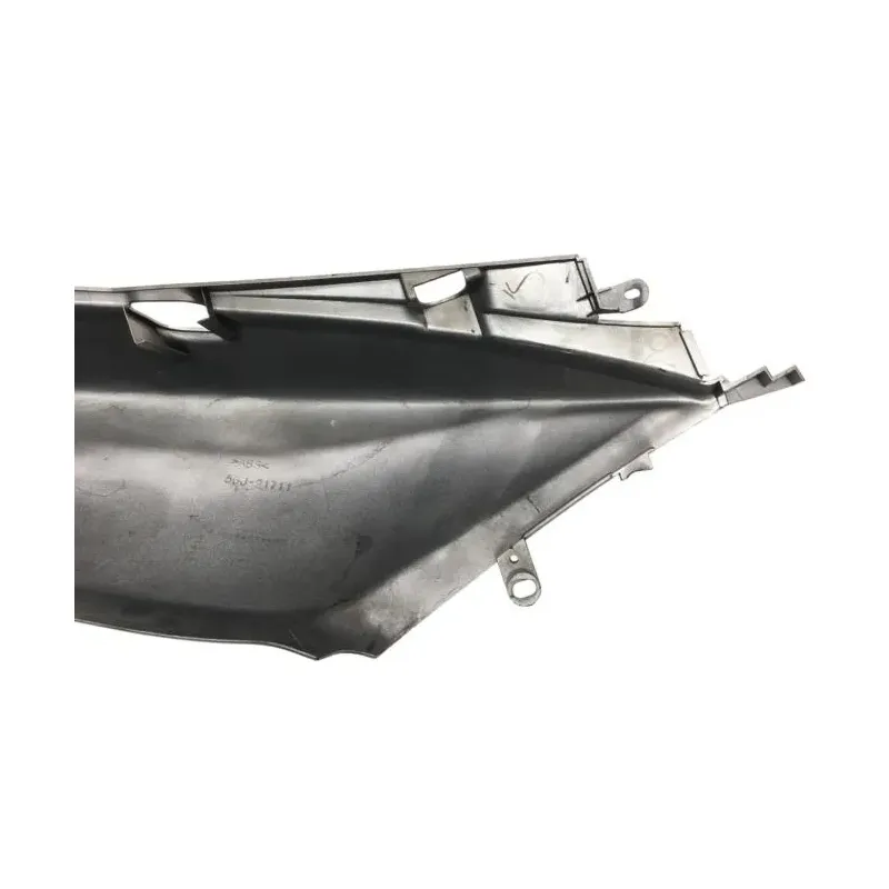 Cache carenage coque arriere gauche YAMAHA XP 500 2001-2007 TMAX