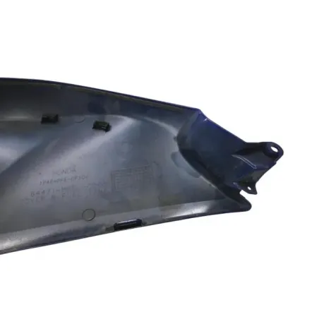 Cache reservoir droit HONDA VFR 1200 F 2010-2016