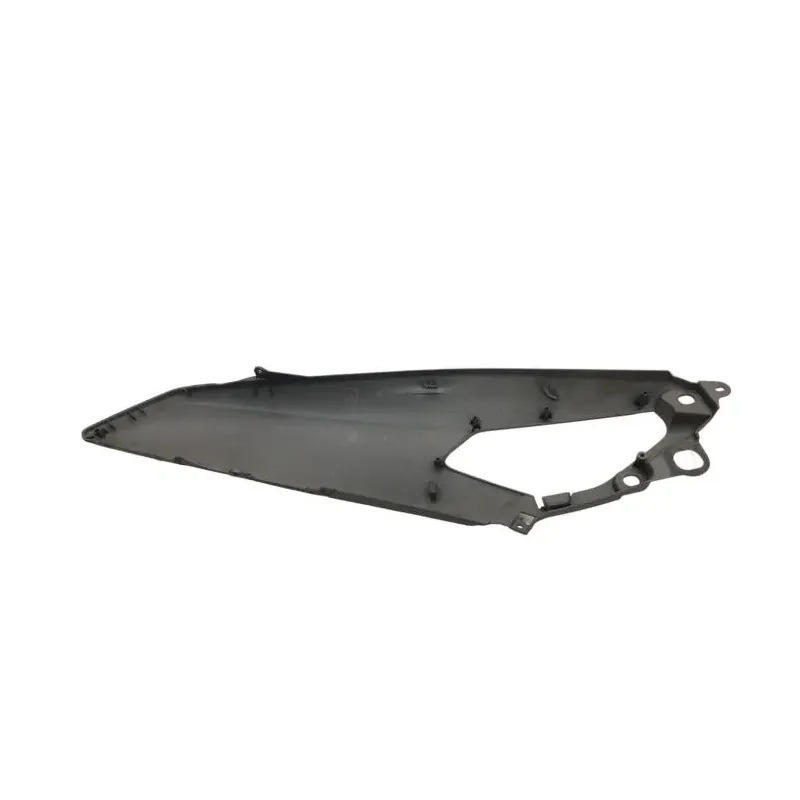 Cache carenage coque arriere gauche YAMAHA GPD 125 2015-2019 NMAX