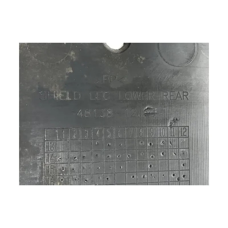 Cache carenage centrale sabot SUZUKI UH 125 2014-2020 BURGMAN