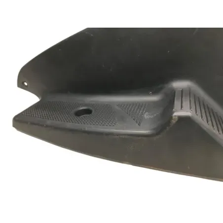 Cache carenage centrale marche pieds plancher YAMAHA YP 125 2003-2009 MAJESTY