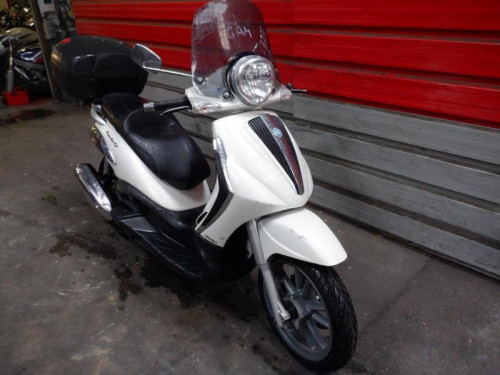 PIAGGIO 300 BEVERLY