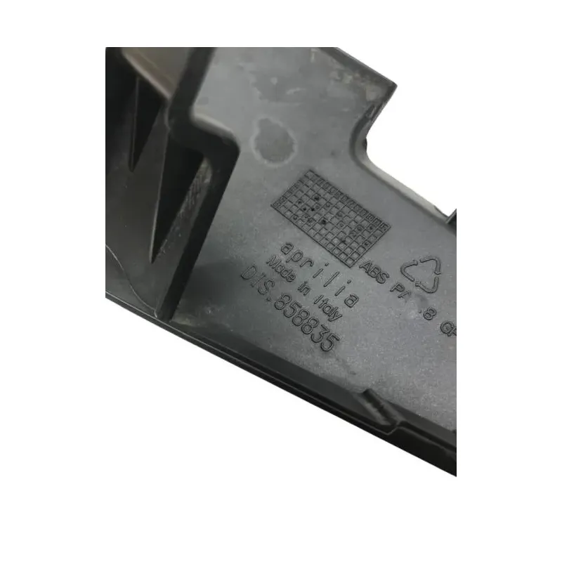 Cache carenage coque arriere droit APRILIA RSV4 1000 2013-2014 APRC R ABS