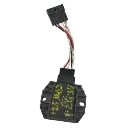 Regulateur charge batterie YAMAHA YP 125 2001-2002 MAJESTY