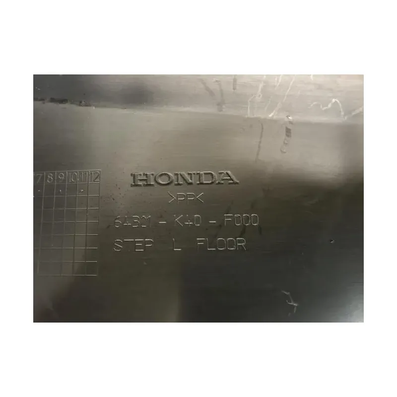 Plancher marche pied gauche HONDA NSS 125 2015-2018 FORZA
