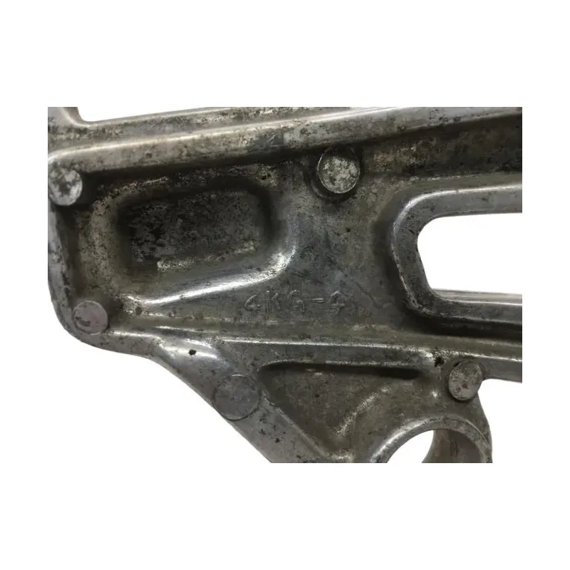 Platine et repose pieds arriere gauche YAMAHA XJR 1200 1995-1998