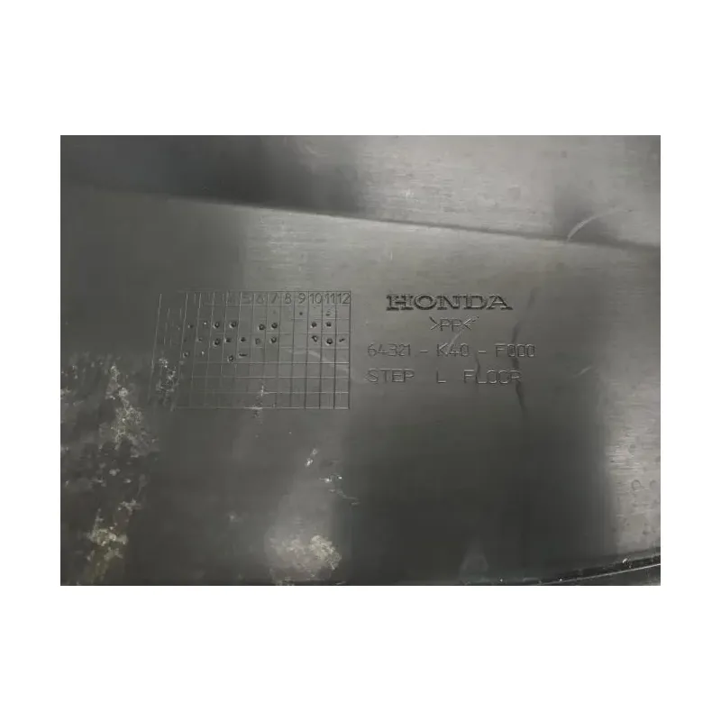 Plancher marche pied gauche HONDA NSS 125 2015-2018 FORZA