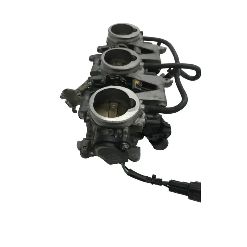 Rampe d'injection TRIUMPH STREET TRIPLE 675 2007-2011