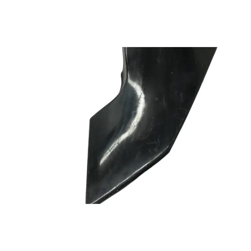 Cache carenage coque arriere gauche SUZUKI RG 125 F 1992-1996 GAMMA