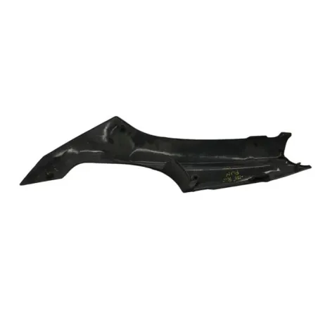 Cache carenage coque arriere gauche SUZUKI RG 125 F 1992-1996 GAMMA