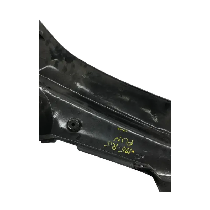 Cache carenage coque arriere gauche SUZUKI RG 125 F 1992-1996 GAMMA