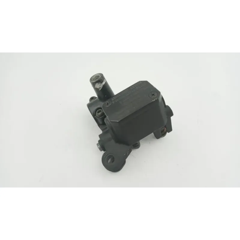 Maitre cylindre frein avant YAMAHA YPR 125 XMAX 2006 - 2009