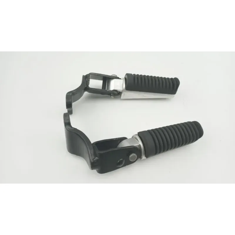 Repose pieds arriere droit YAMAHA YPR 125 XMAX 2006 - 2009