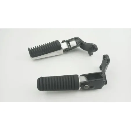 Repose pieds arriere droit YAMAHA YPR 125 XMAX 2006 - 2009
