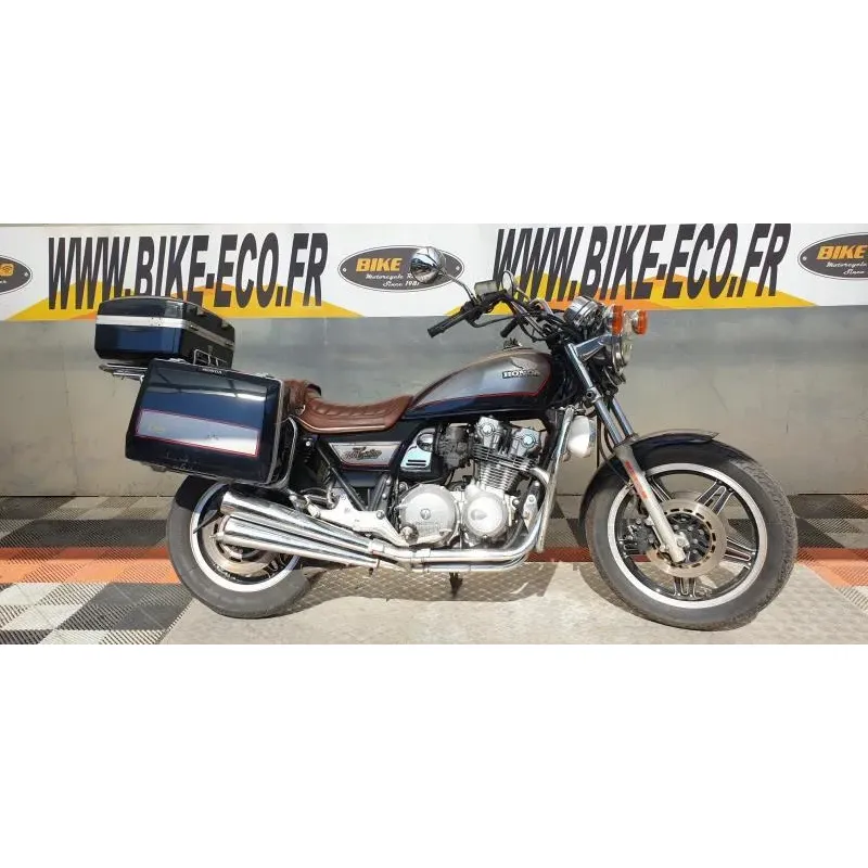 HONDA CB 750 CUSTOM