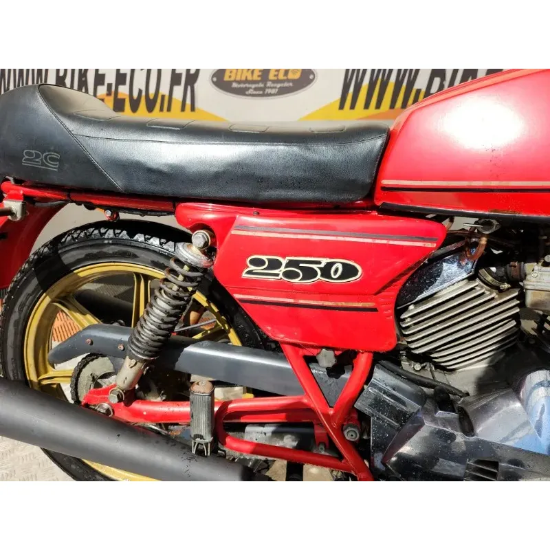 MOTO MORINI 250