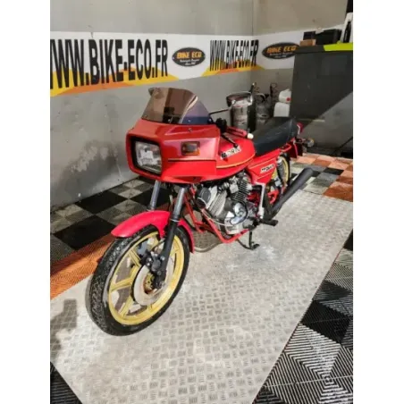 MOTO MORINI 250