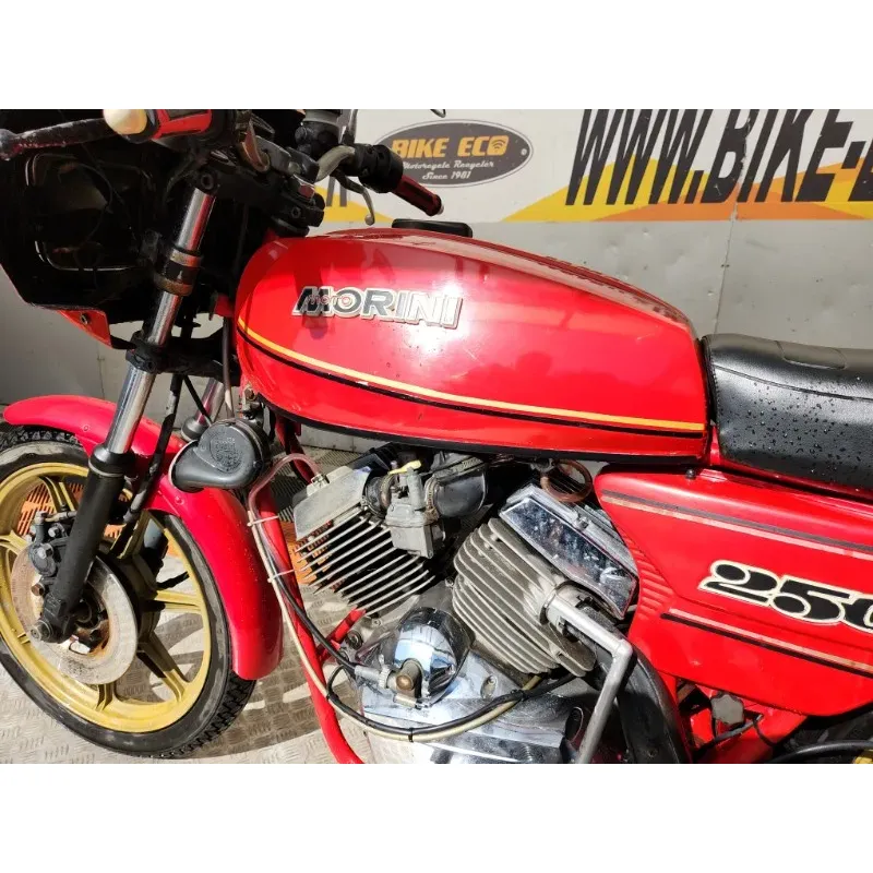 MOTO MORINI 250