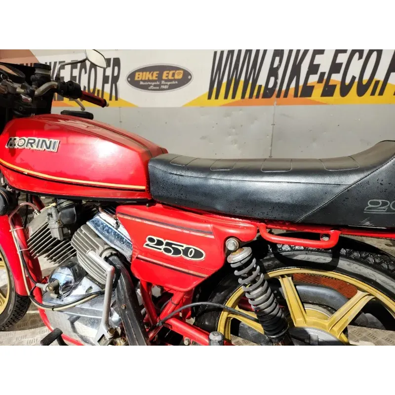 MOTO MORINI 250