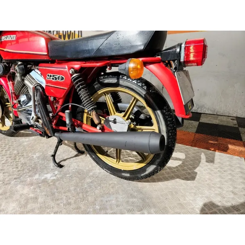 MOTO MORINI 250