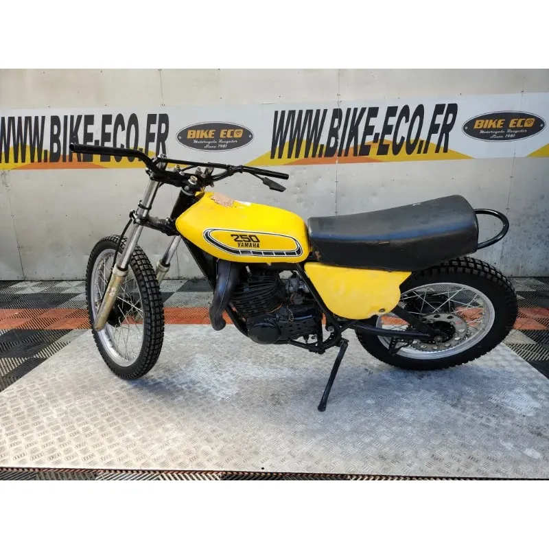 YAMAHA YZ 250