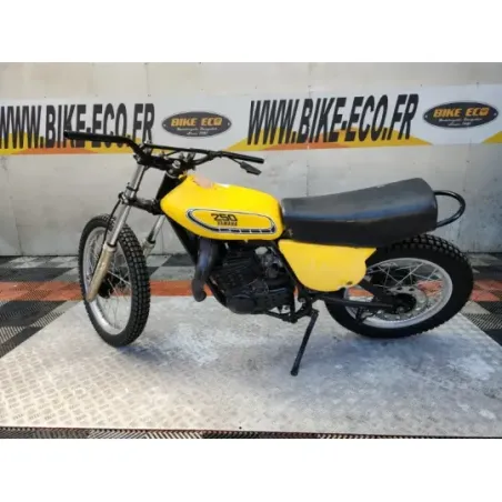 YAMAHA YZ 250