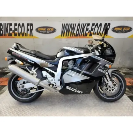 SUZUKI GSX-R 1100