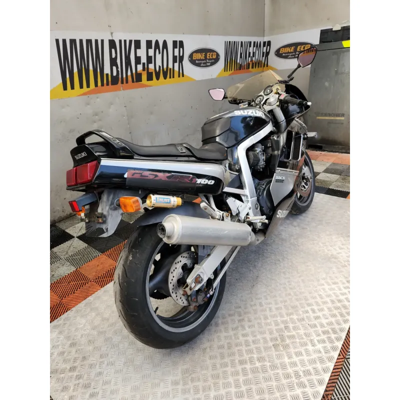 SUZUKI GSX-R 1100