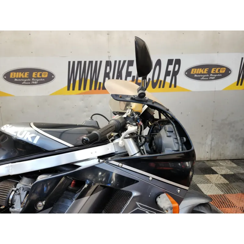 SUZUKI GSX-R 1100