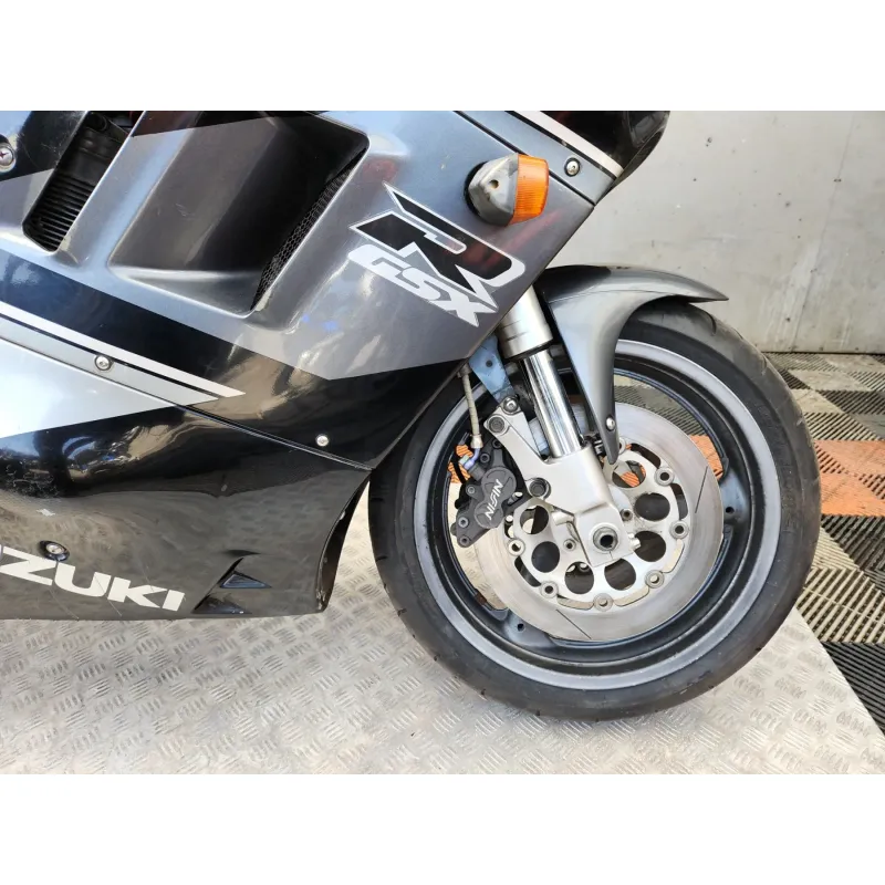 SUZUKI GSX-R 1100