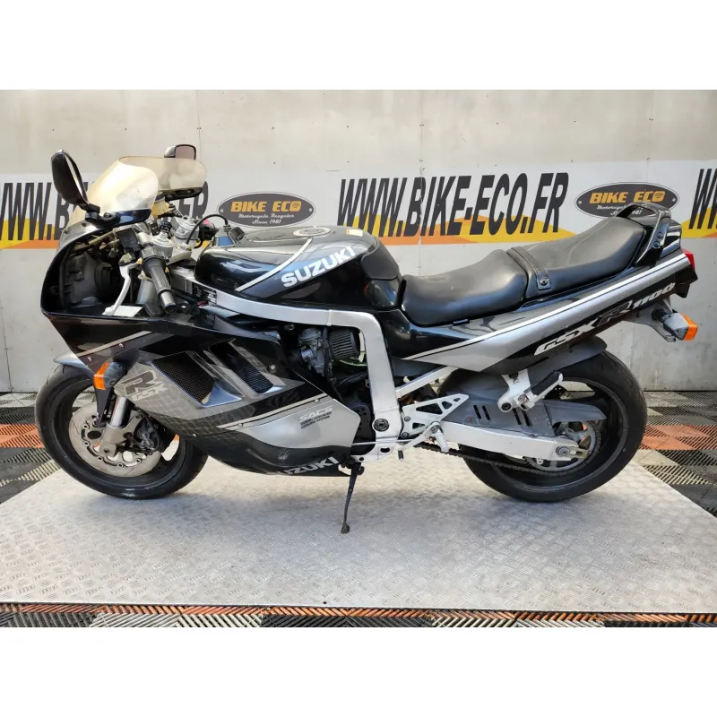 SUZUKI GSX-R 1100