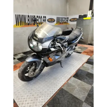SUZUKI GSX-R 1100