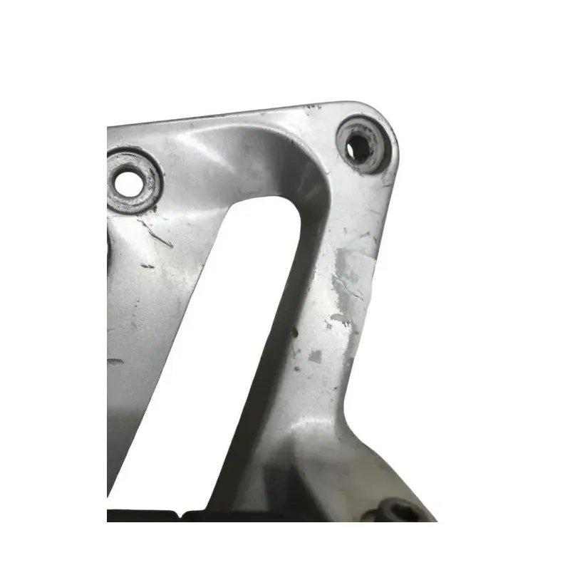Platine et repose pieds arriere droit YAMAHA FJR 1300 2001-2002