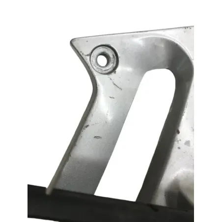Platine et repose pieds arriere droit YAMAHA FJR 1300 2001-2002
