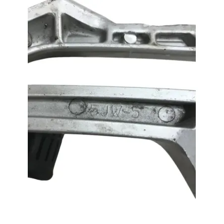 Platine et repose pieds arriere droit YAMAHA FJR 1300 2001-2002